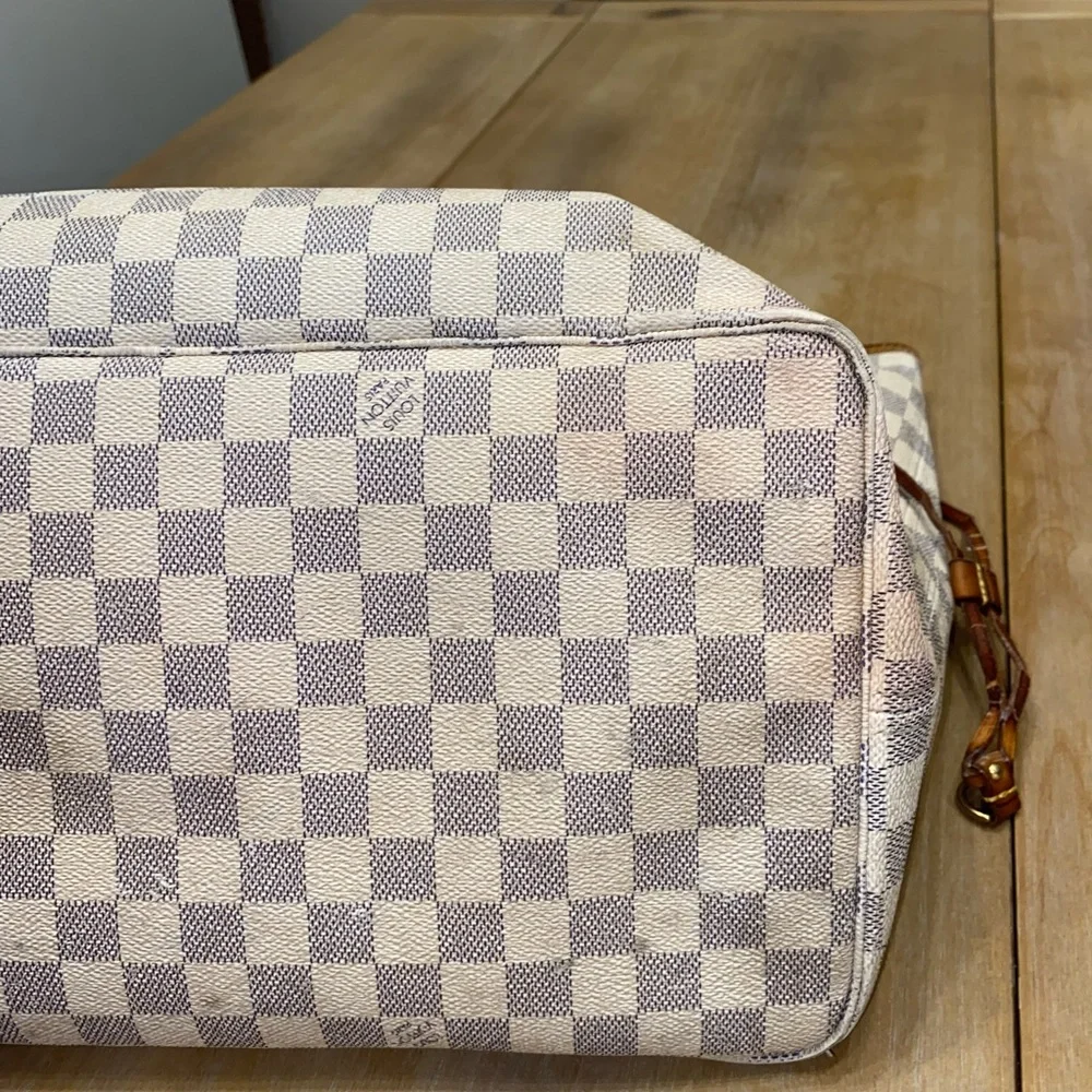 Louis Vuitton Never-full Large White and Gray Checkered Tote